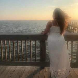 Meet your Posher, Stefanie